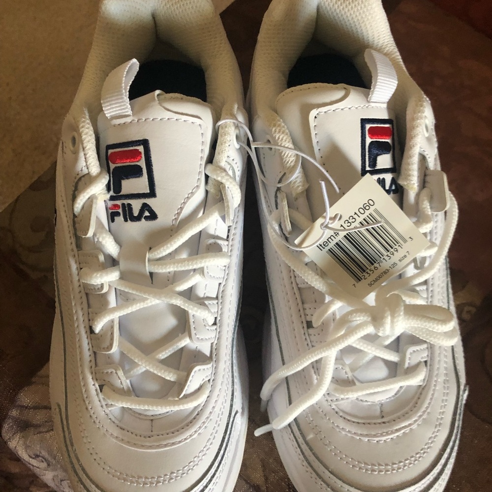 Brand New Authentic FILA Tennis Shoes & FREE Fila Tennis Skirt (S)(NWOT)